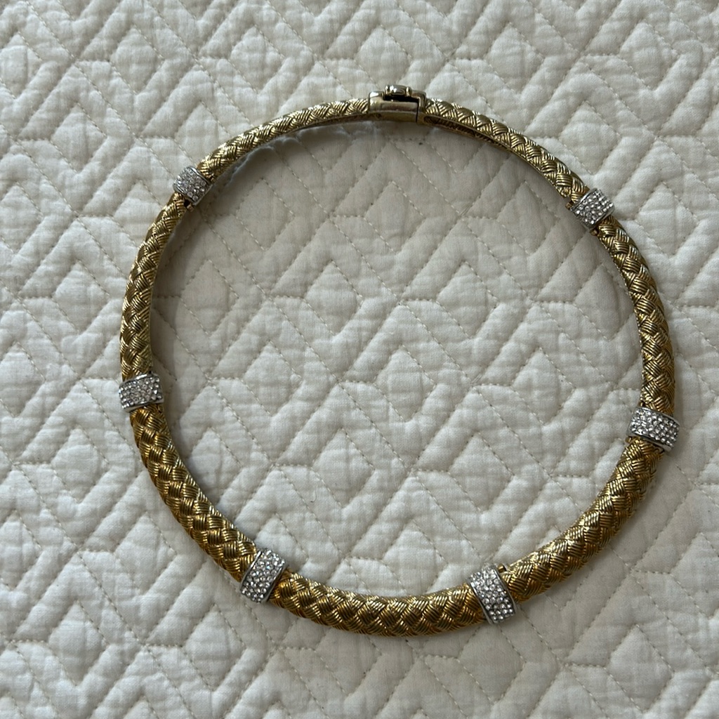 Gold Tone With Rhinestone Accent Choker